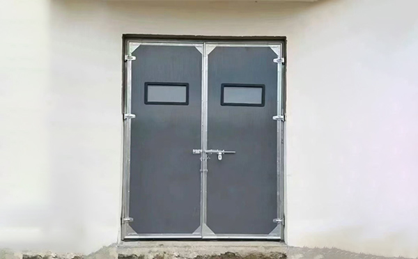 榆林工业门在高温作业区域的运行表现